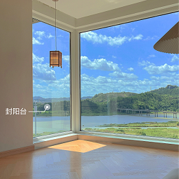 超凡国际门窗：品质与设计的双重承诺