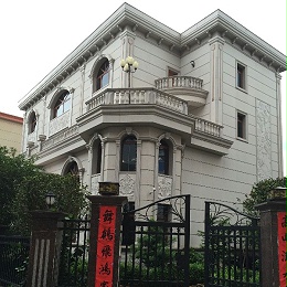 为什么中国人愿意花两三百万买房子，却不愿意花两三万买门窗？