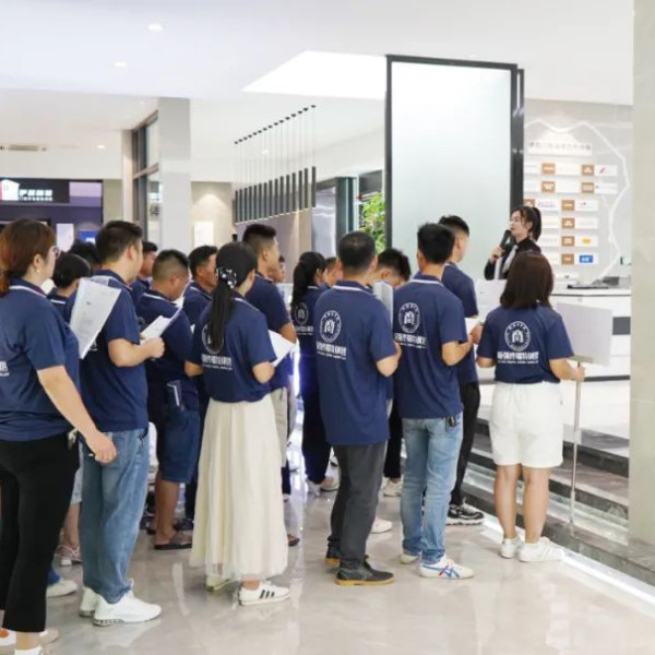 超凡国际门窗精准赋能，成就大商丨超凡国际商学院四大体系化培训强势赋能终端！
